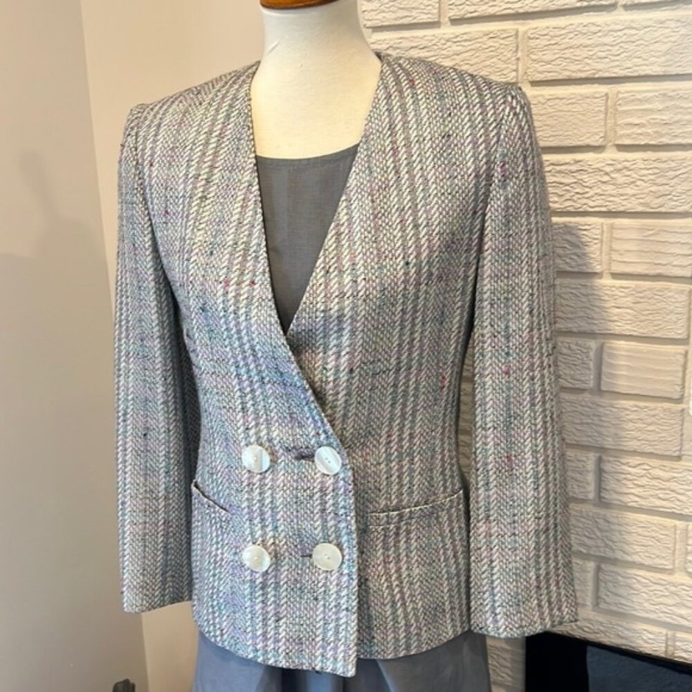 Lowest  clearance Vintage wool blazer double breasted Lucite buttons by Garey